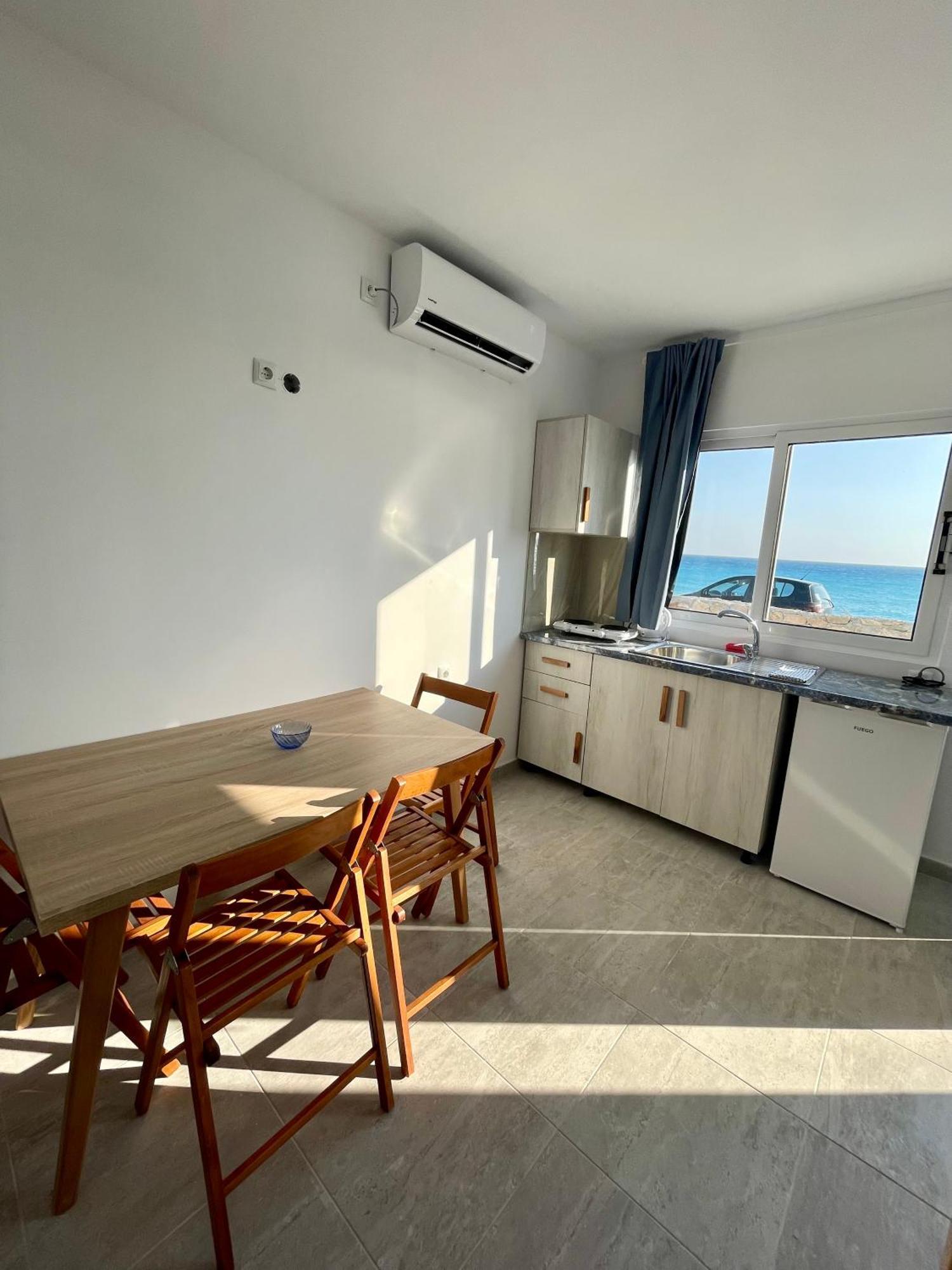 Villa Kate Borsh Bagian luar foto