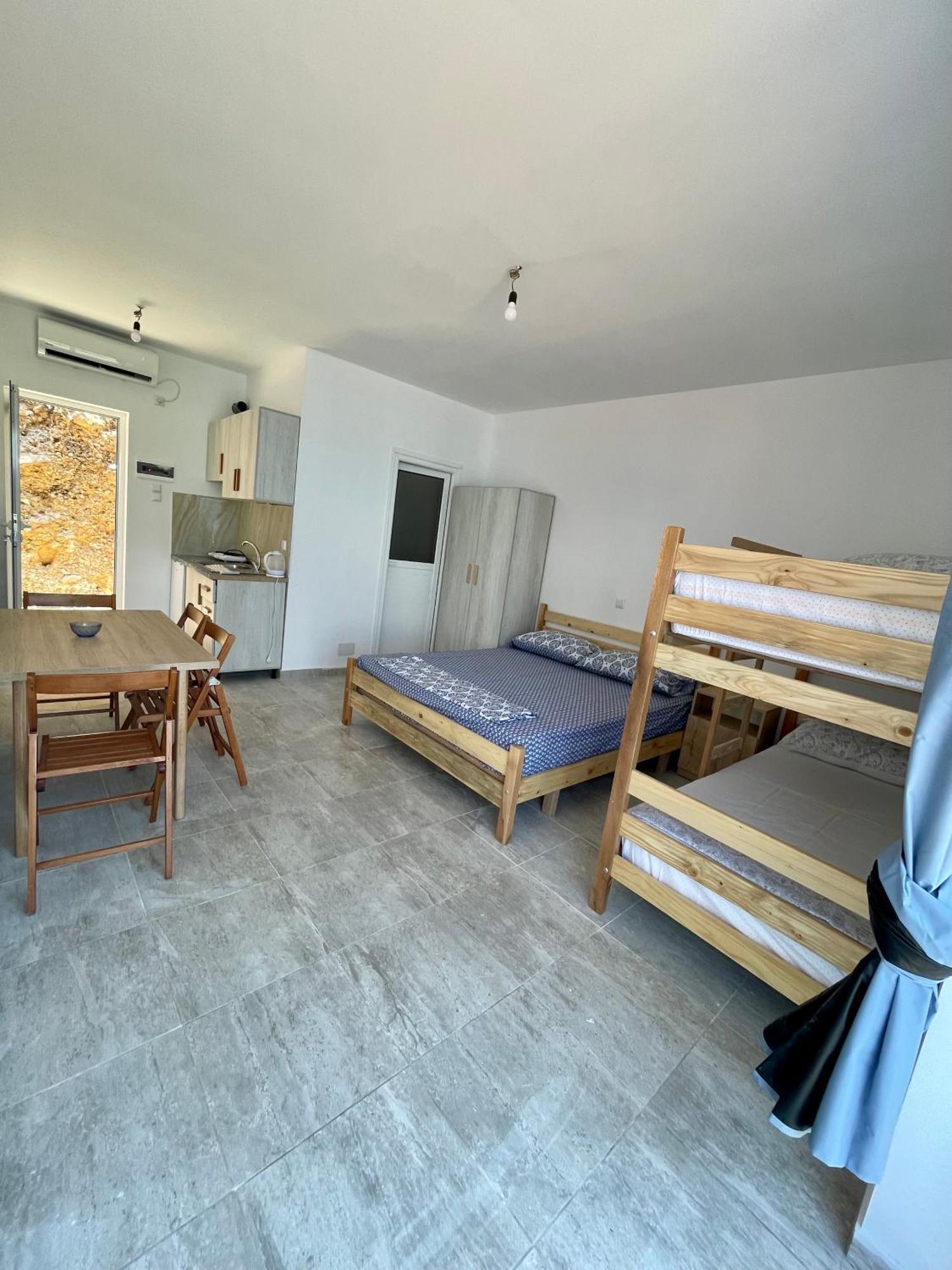 Villa Kate Borsh Bagian luar foto